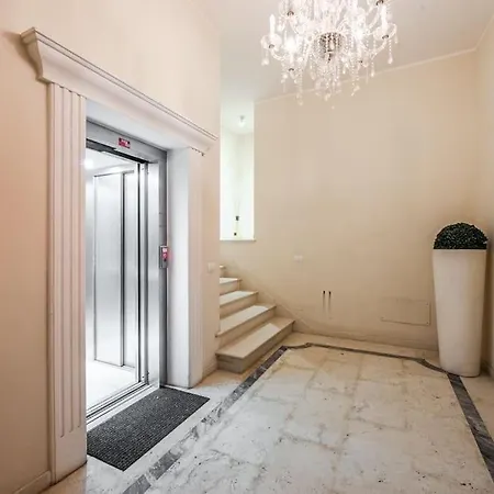 아파트 Palazzo Artisti 270mq Penthouse 4 Bedr Jacuzzi *
