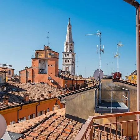Palazzo Artisti 270mq Penthouse 4 Bedr Jacuzzi Апартаменты *