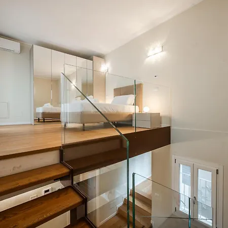 Palazzo Artisti 270mq Penthouse 4 Bedr Jacuzzi 아파트
