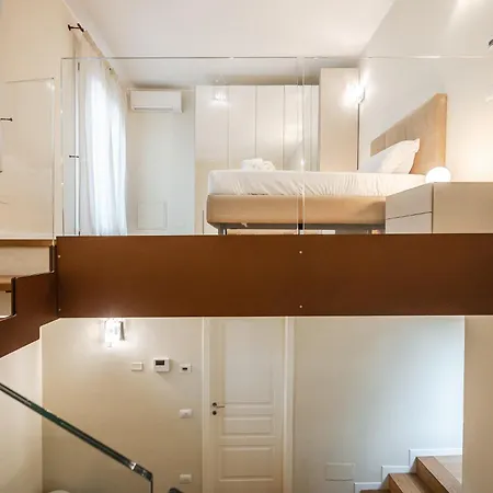 Palazzo Artisti 270mq Penthouse 4 Bedr Jacuzzi 아파트 *
